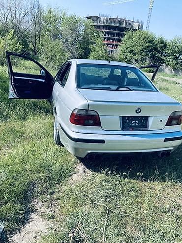 mini jack: BMW 540: 1999 г., 4.4 л, Вариатор, Бензин, Седан — 9