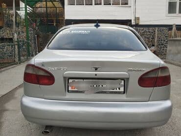 инструменты для дерева: Daewoo Lanos: 1997 г., Механика, Бензиновая, Седан — 2