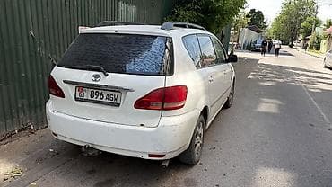 corolla: Toyota Avensis Verso: 2002 г., 2 л, Механика, Дизель, Минивэн — 3