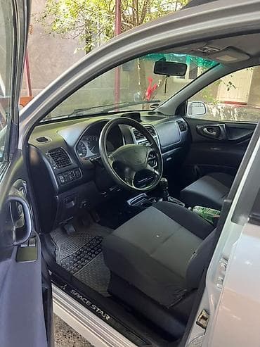 gtr skyline: Mitsubishi Space Star: 2002 г., Хэтчбэк — 9