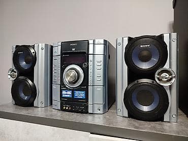 Продаю SONY музыкальный центр есть и другие