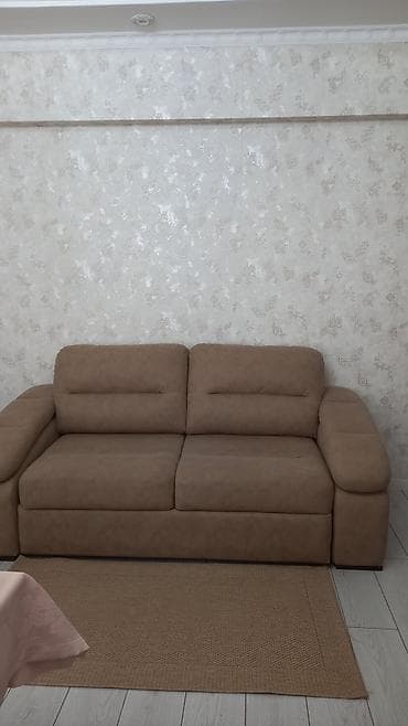 Прямой диван
