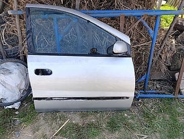 запчасти опель зафира б: Дверь Комплект Renault — 4