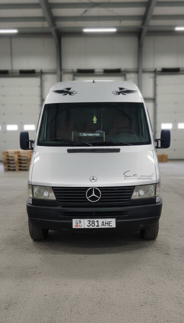 бокс на крышу авто купить в бишкеке: Легкий грузовик, Mercedes-Benz, Стандарт, 3 т — 1