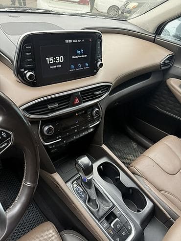 b class: Hyundai Santa Fe: 2019 г., 2 л, Автомат, Дизель, Кроссовер — 6