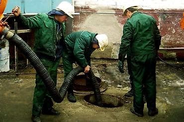 Ассенизаторские услуги: откачка и вывоз стоков - Откачка септиков