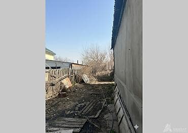 жилье в киргизии: 3 комнаты, 176 м², 1 этаж, Старый ремонт — 3