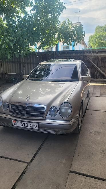Mercedes-Benz E-Class: 1996 г., 2.3 л, Кол менен иштөөчү, Бензин, Седан — 2