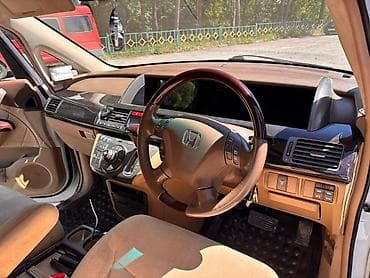 нужна: Honda Elysion: 2003 г., 3 л, Автомат, Газ, Минивэн — 6