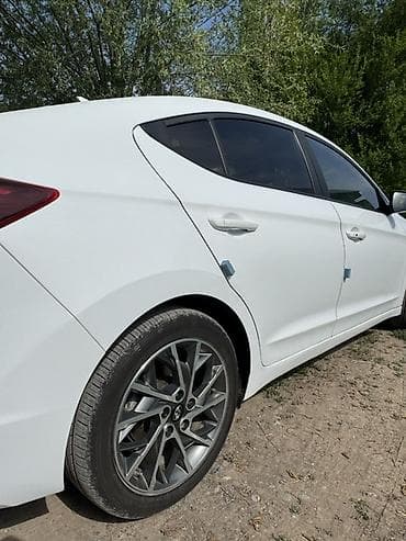 lexus e: Hyundai Avante: 2019 г., 1.6 л, Автомат, Бензин, Седан — 6