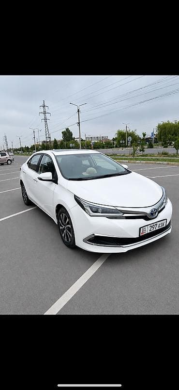corolla: Toyota Corolla: 2018 г., 1.8 л, Автомат, Гибрид, Седан — 8