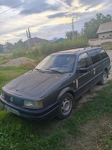 Volkswagen Passat: 1989 г., Механика, Универсал — 6