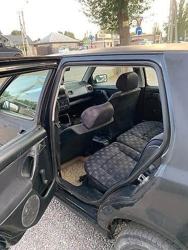 вмб 3: Volkswagen Golf: 1993 г., Механика, Хэтчбэк — 7