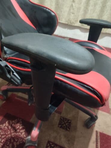 славстолица офисная мебель: Офисное кресло, С колесиками, цвет - Черный, Экокожа — 3