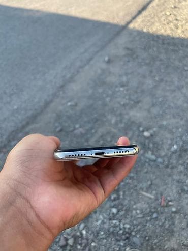 IPhone X, 64 ГБ, цвет Silver Основные характеристики: - Экран 5.8" — 1