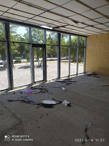 Панорамное остекление/витражная система для коммерческого помещения -