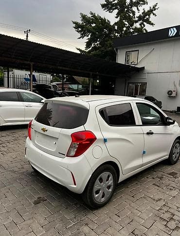 Унаа сатуу: Chevrolet Spark: 2020 г., 1 л, Автомат, Бензин — 9