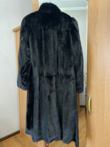 норк бу: Продаю шубу норковую б/у в отличном состоянии. Размер 46. Черная, с — 1