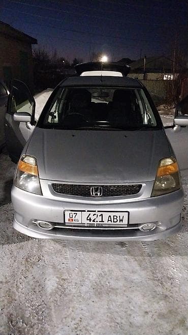 Honda Stream: 2002 г., 2 л, Автомат, Бензин, Минивэн at lalafo.kg Honda Stream: 2002 г., 2 л, Автомат, Бензин, Минивэн