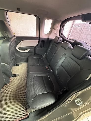 ct 200h: Kia Ray: 2017 г., 1 л, Автомат, Бензин, Хэтчбэк — 6