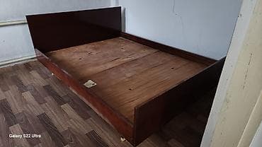 Эмерек: Бүктөмө диван, Колдонулган — 9