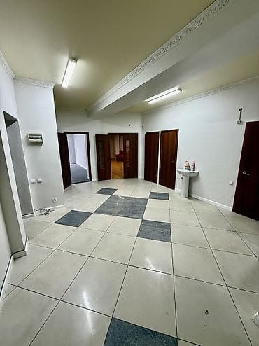 сдам мойку: Аренда офисов, 165 м², В жилом комплексе, 1 линия, С отдельной кухней, С отдельным входом — 2