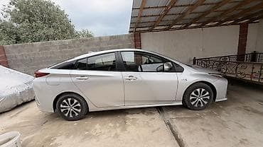 daewoo musso: Toyota Prius: 2020 г., 1.8 л, Робот, Гибрид, Лифтбек — 7