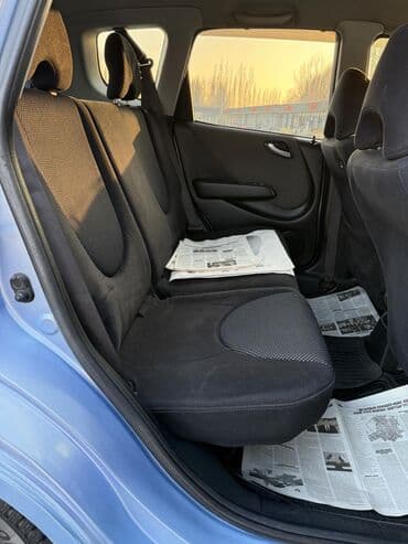 карапка: Honda Fit: 2003 г., 1.5 л, Автомат, Бензин, Хэтчбэк — 8