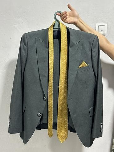 эски кийим: Мужской костюм-тройка Danila Barcelo, модель BONNY+ (Slim Fit) — 1