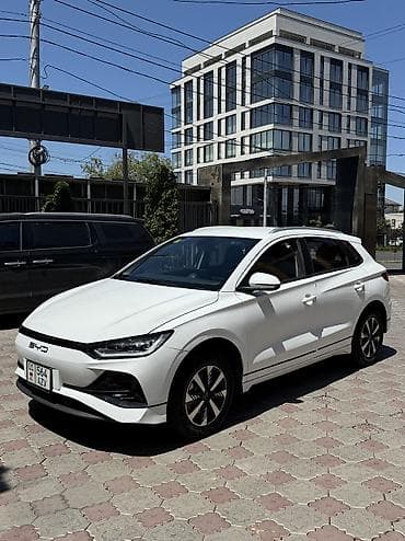 BYD E2: 2025 г., Автомат, Электромобиль, Кроссовер