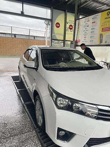 Унаа сатуу: Toyota Corolla: 2019 г., Автомат, Бензин, Седан — 1