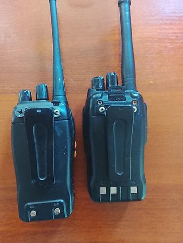 орг: Рации портативные Kenwood (2 шт.) Описание: - Две компактные — 1