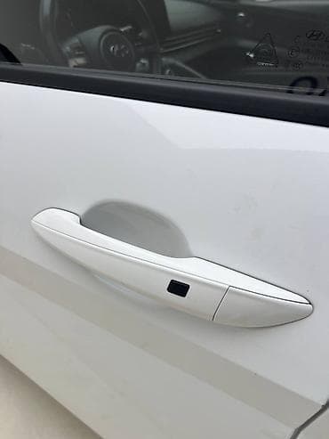 elantra: Hyundai Avante: 2021 г., 1.6 л, Вариатор, Бензин, Седан — 10