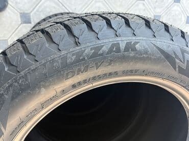 купить диски для внедорожника: Шины 285 / 50 / R 20, Зима, Новый, Комплект, Внедорожные (АТ/МТ), Япония, Bridgestone — 4