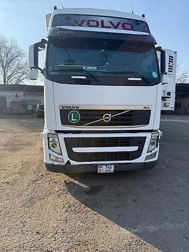 спортивный жилет: Вольво FH13, полностью обслужен,тандем 120ка 2010год на механике,перед — 3