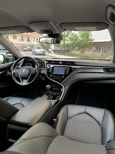 mark ll: Toyota Camry: 2019 г., 2.5 л, Автомат, Бензин, Седан — 6