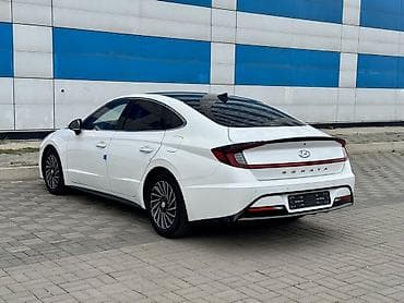 Продажа авто: Hyundai Sonata: 2020 г., 2 л, Автомат, Гибрид, Седан — 4