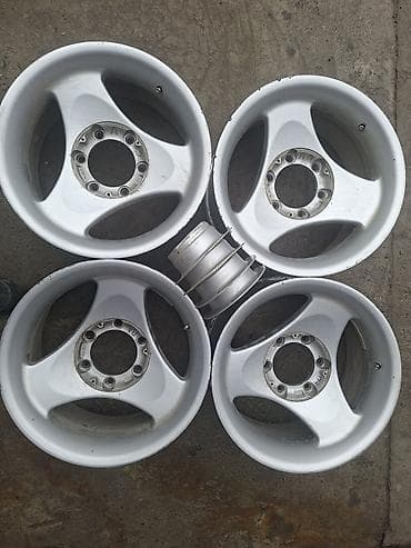 набор рожковых ключей: Литые Диски R 16 Комплект, отверстий - 6, Б/у — 1