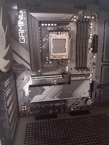 GIGABYTE B650 GAMING X AX V2 Материнская плата. Продаю рабочую — 1