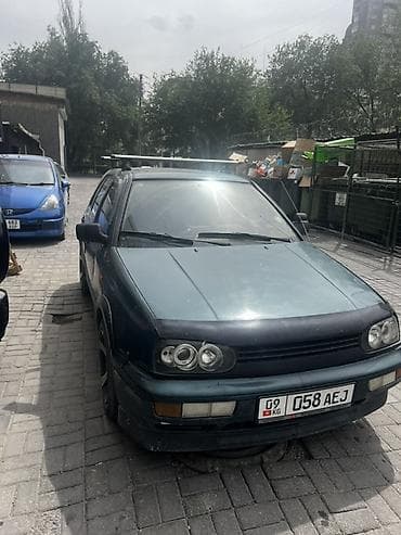 volkswagen turan: Volkswagen Golf: 1992 г., 1.8 л, Механика, Бензин, Хэтчбэк — 2