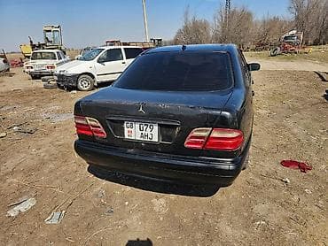 срочно продается авто: Mercedes-Benz E-Class: 2002 г., 2.2 л, Автомат, Дизель, Седан — 3