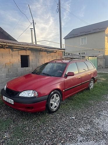 Унаа: Toyota Avensis: 2002 г., 2 л, Кол менен иштөөчү, Бензин, Универсал — 1