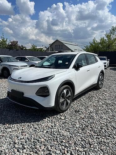 ленд круизер 80: Changan Qiyuan Q05: 2026 г., Электромобиль — 2