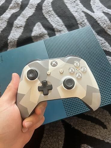 Видеоигры: Xbox one s 500gb Консоль в отлично состоянии, тянет все современные — 3