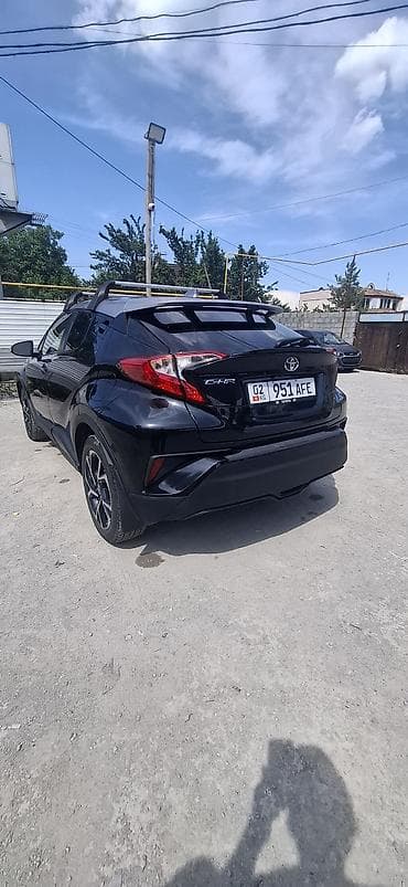 Toyota: Toyota C-HR: 2020 г., 2 л, Автомат, Бензин, Кроссовер — 5