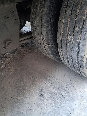 шиномонтажный станок: Колеса в сборе 235 / 75 / R 17.5, Всесезонная, Б/у, Грузовики/Автобусы, Железные, отверстий - 10 — 5