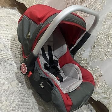 кресло для авто: Автокресло, цвет - Красный, Б/у — 4