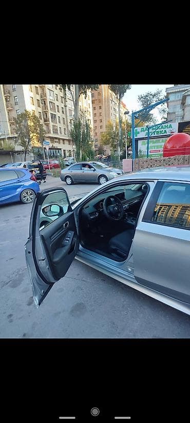 honda 1: Honda Civic: 2022 г., 2 л, Автомат, Бензин, Седан — 5