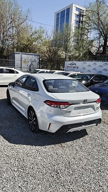 corolla e120: Toyota Corolla: 2021 г., 1.8 л, Вариатор, Гибрид, Седан — 4