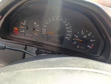 2002 год: Mercedes-Benz E-Class: 2002 г., 2.7 л, Дизель, Седан — 8